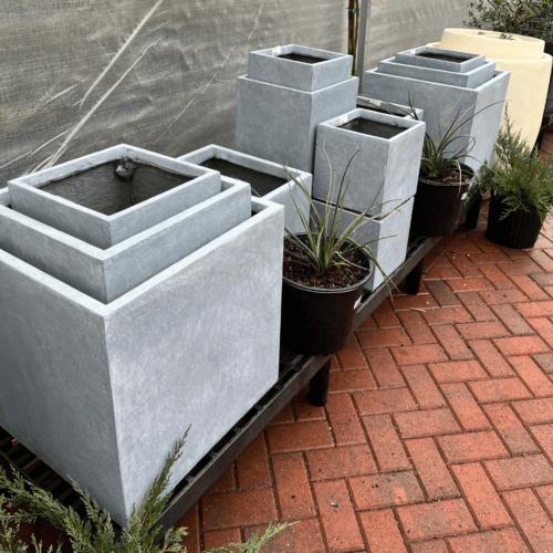 Gray rectangular pottery