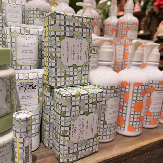 Stop in the Bungalow to shop our selection of both yummy and fun stocking stuffers! Shop peppermint bark, hot cocoa mixes, lotions, fragrances, and more! Don't forget it's also the last weekend to redeem your points to save on Christmas presents!